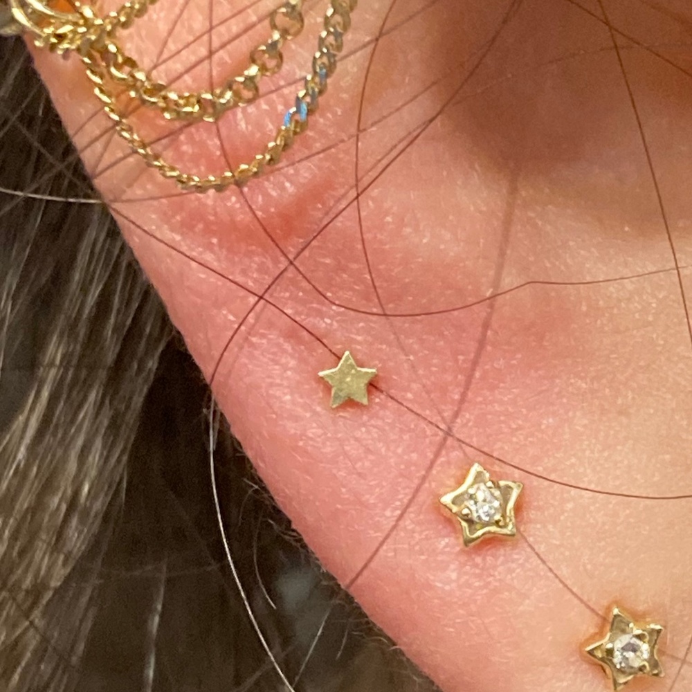 14 Karat Solid Yellow Gold Internally Threaded La… - image 1